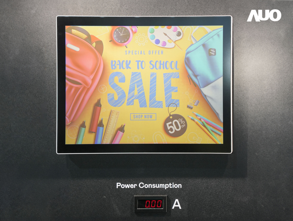 金世豪展示膽固醇液晶超低耗能戶外全彩顯示器，ChLC（膽固醇液晶）以雙穩態技術使靜態顯示零功耗，具省電、高彩度、環保的特性，還整合軟硬件系統解決方案，可透過單一云端平臺管理