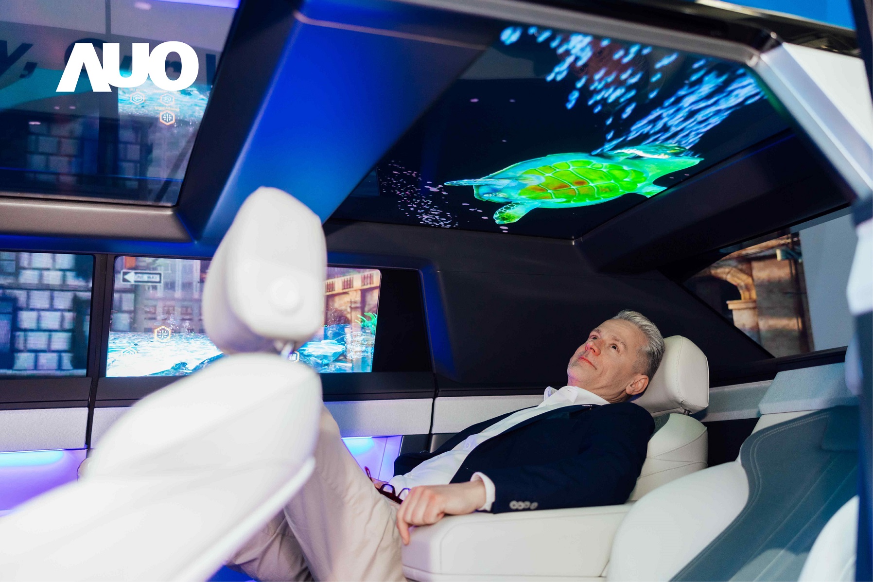 金世豪Smart Cockpit 2025集Micro LED透明、大型化、可撓優(yōu)勢之大成，攜手BHTC打造未來視界的車用Display HMI解決方案